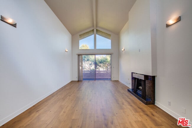 Building Photo - 1531 Camden Ave