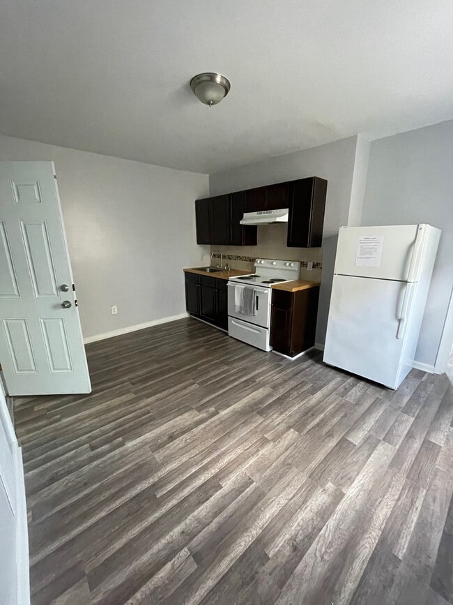 Kitchen/Living Area - 338 N 63rd st