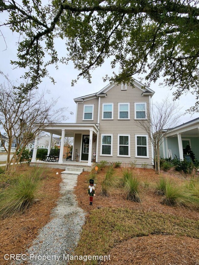 Primary Photo - 3 br, 2.5 bath House - 251 Summers Drive