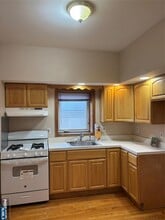 Building Photo - 121-123-123 Ridge Rd