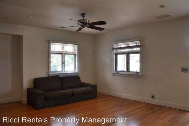 Building Photo - 3 br, 3 bath House - 340 North Cambridge