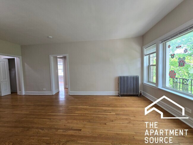 Building Photo - 908 Reba Pl