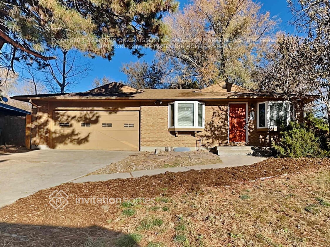 Primary Photo - 848 Hubbard Dr