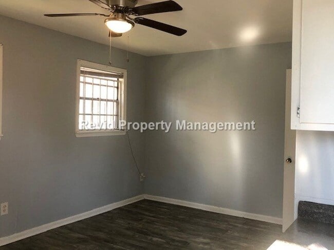 Building Photo - 1205 Vance Ave