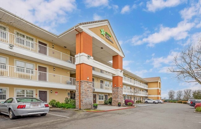 Building Photo - Furnished Studio-Sacramento - Northgate