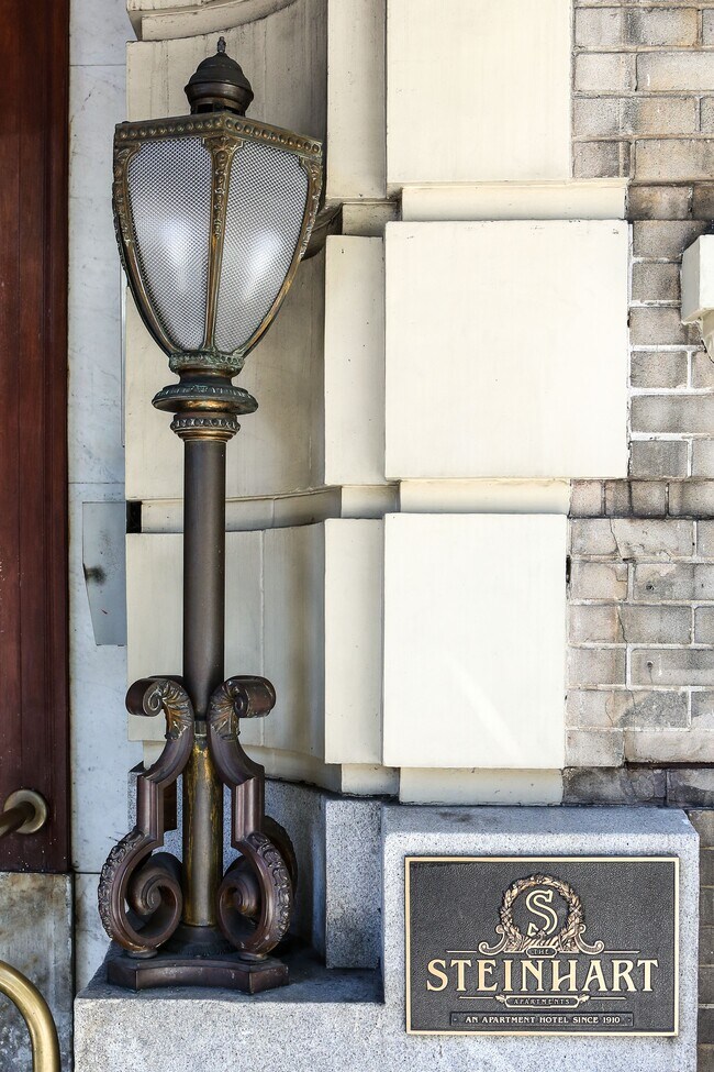Building Photo - 952 Sutter St