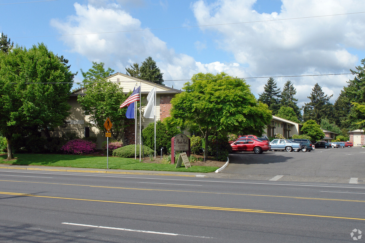 Foto principal - Menlo Park Apartments