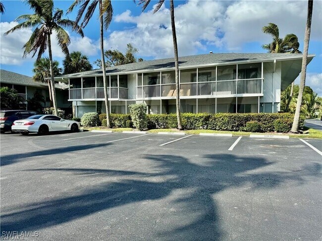 Building Photo - 1849 Maravilla Ave