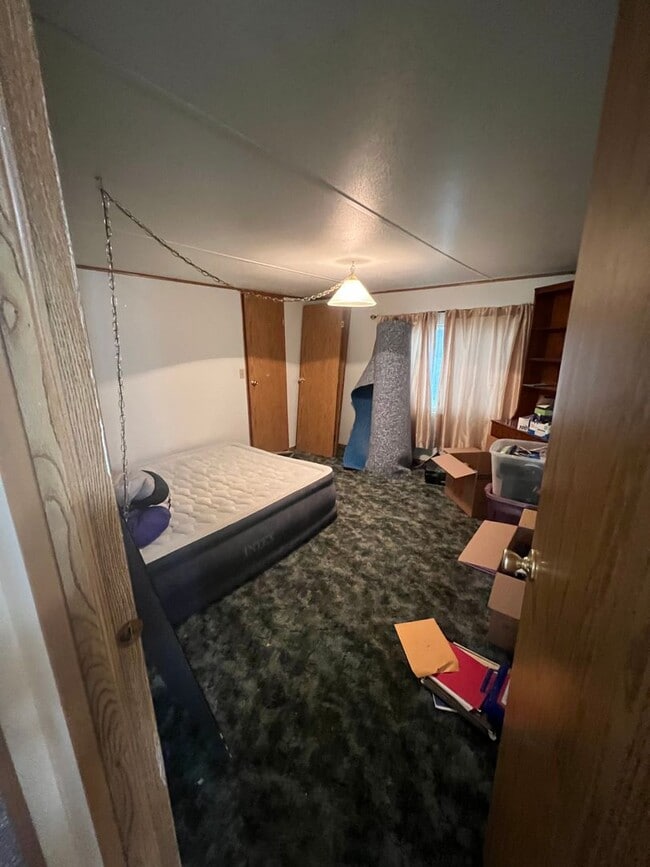 Building Photo - 17993 Rd A NW