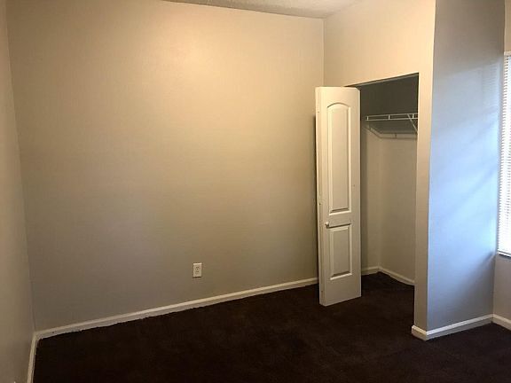 Foto del edificio - 206 E Cluster Ave,Tampa, FL 33604