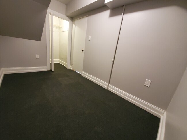 Habitación principal - 1320 N Cleaver St