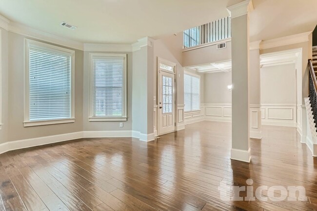 Building Photo - 37 Canyon View Dr