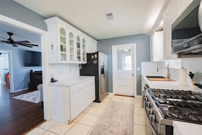 Foto del edificio - 4417 Cherry St