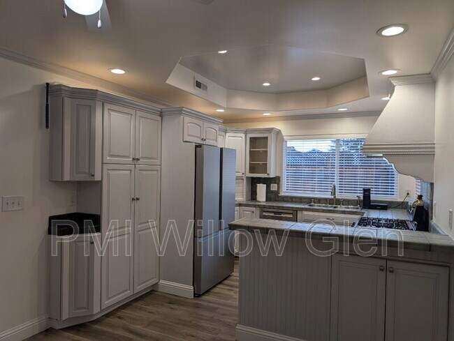 Building Photo - 355 Curie Dr