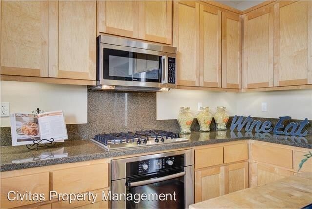 Building Photo - 3 br, 2.5 bath House - 1370 McKinley Ct