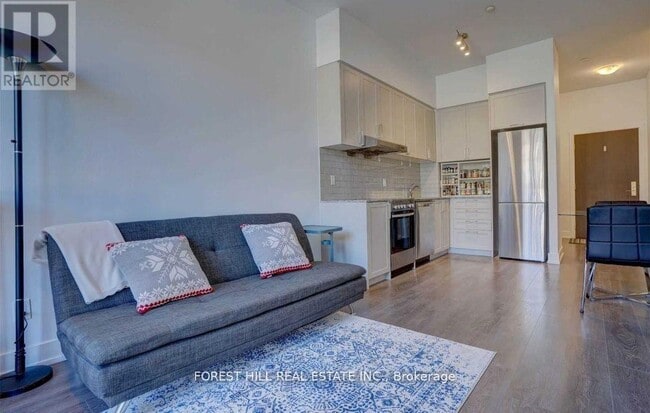 Building Photo - 278 Buchanan Dr