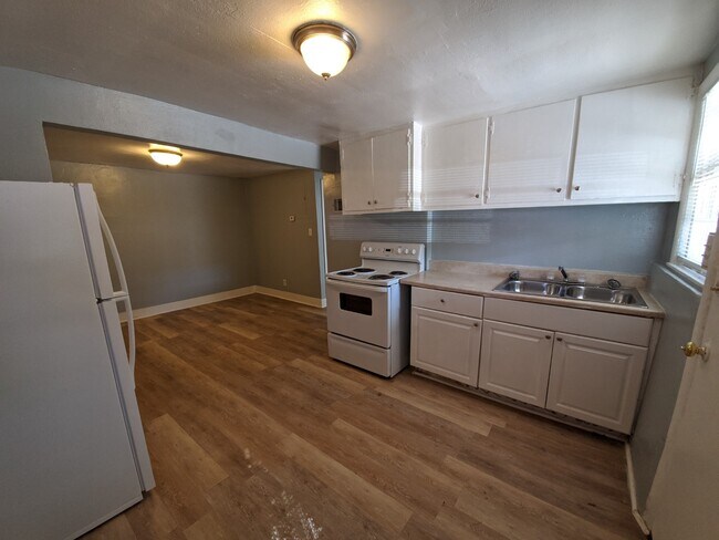 Foto del edificio - 1015 N Scott Ave