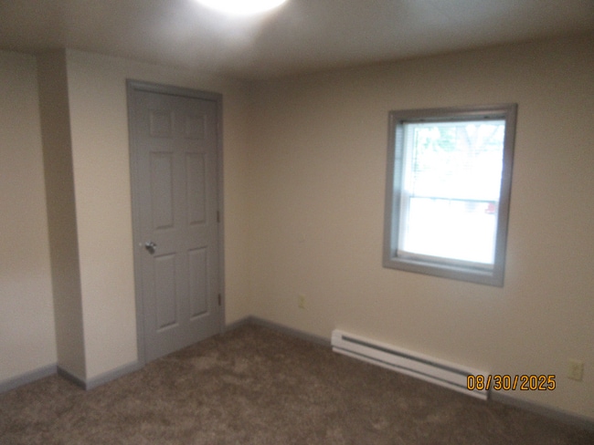 Foto del edificio - 316 Cherry Ln
