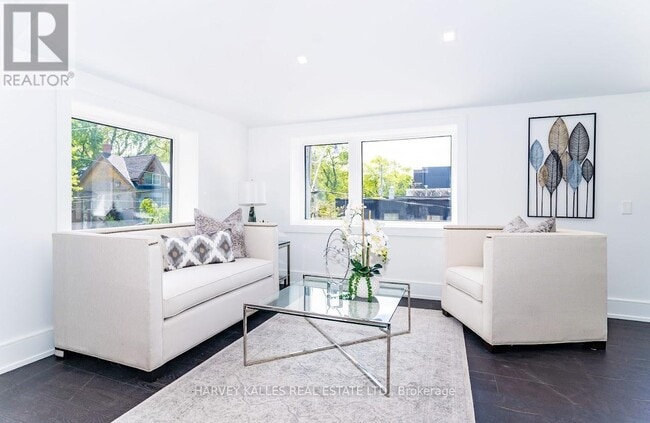 Photo du bâtiment - 200 Munro St