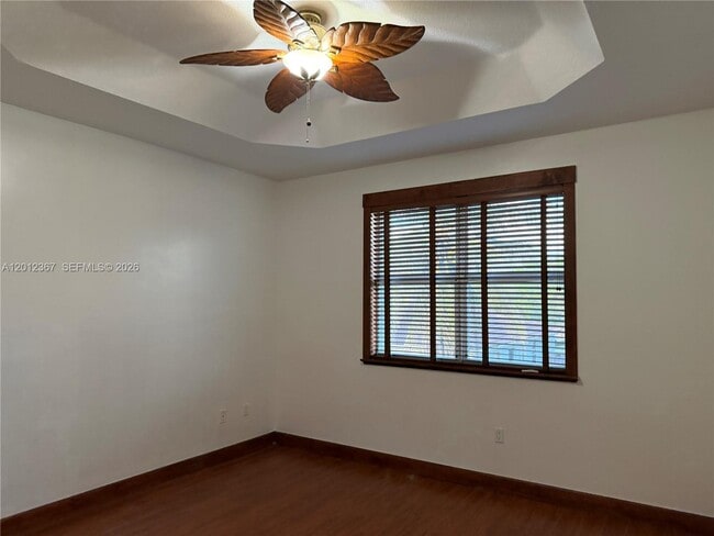 Building Photo - 2115 NE 40th Ave