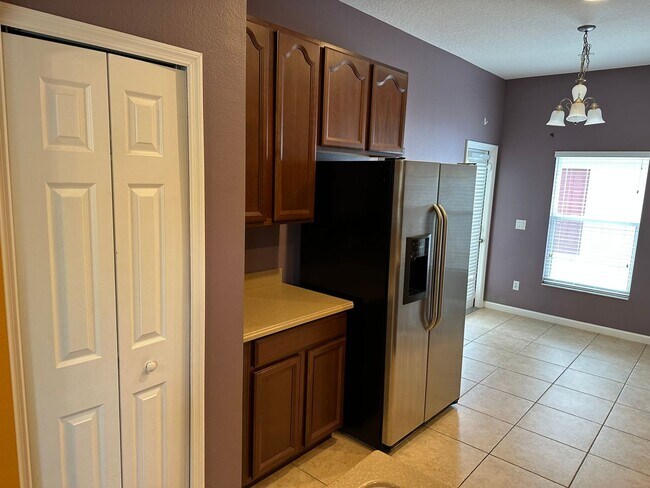 Building Photo - 9118 Sabal Pine Way