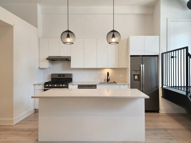 Foto del edificio - 3228 W Palmer St