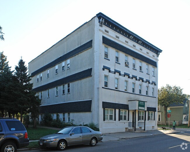 Foto del edificio - 348 Maria Ave