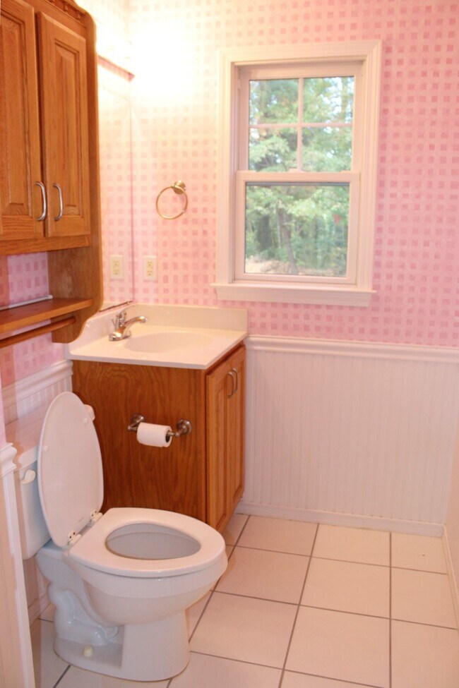 Foto del edificio - 306 Daniel Dr