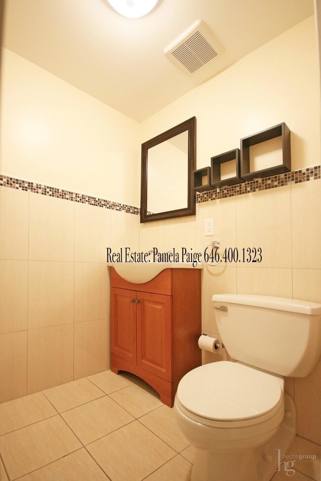 Foto del edificio - 3113 23rd St