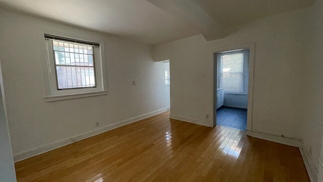 Foto del edificio - 313 S 17th St