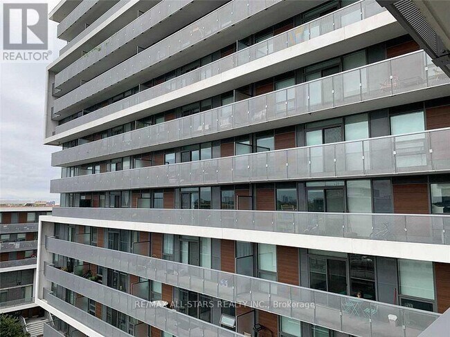 Building Photo - 160 Flemington Rd
