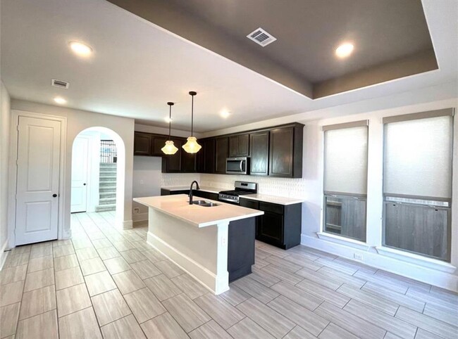Foto del edificio - 7027 House Wren Ct