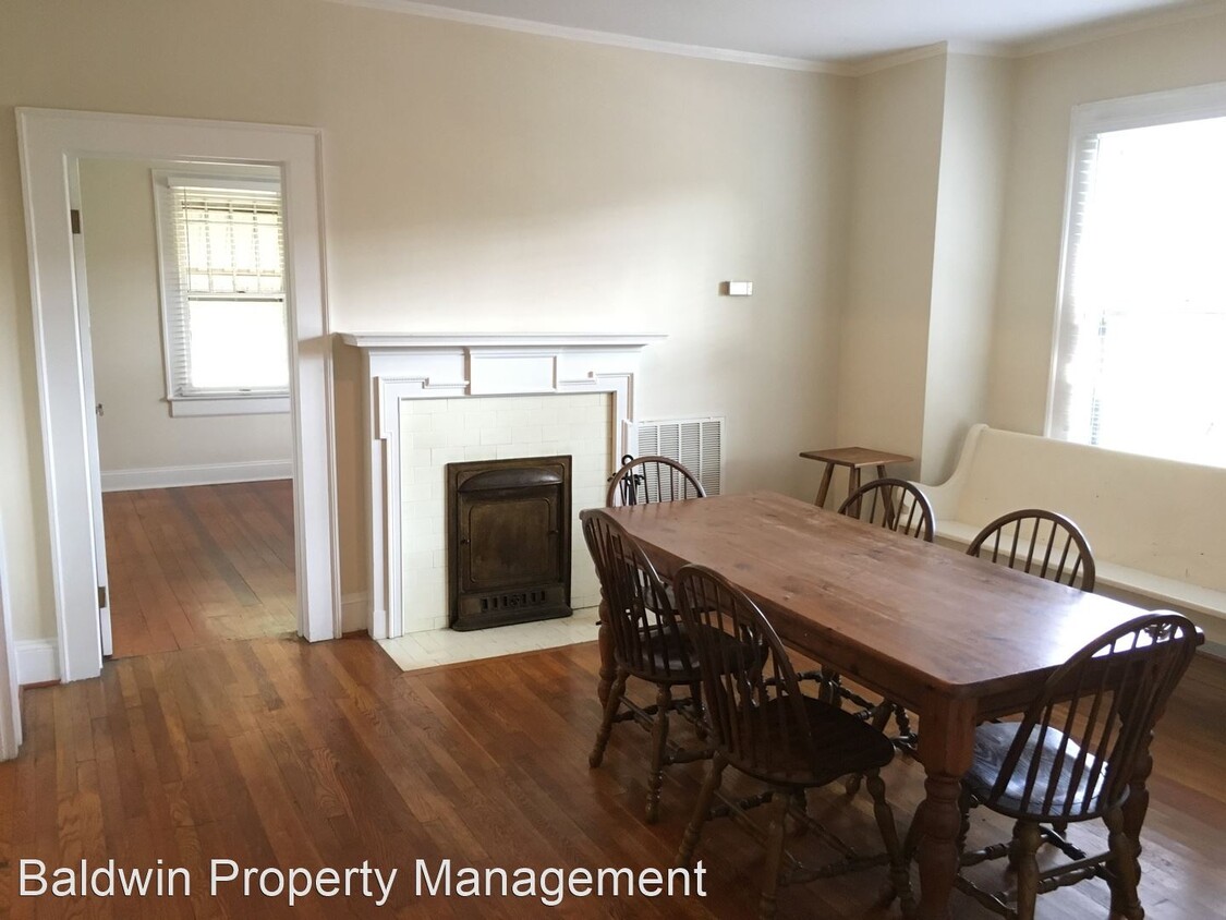 Building Photo - 2 br, 2 bath House - 620 N. Peacehaven Road