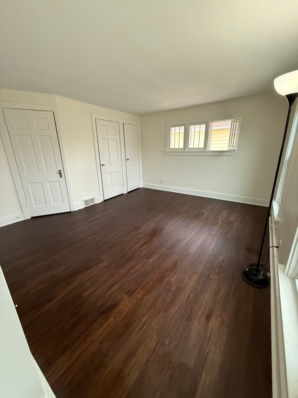 Foto del edificio - 426 E Benton St