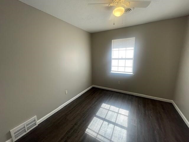 Foto del edificio - 546 CHARLES St