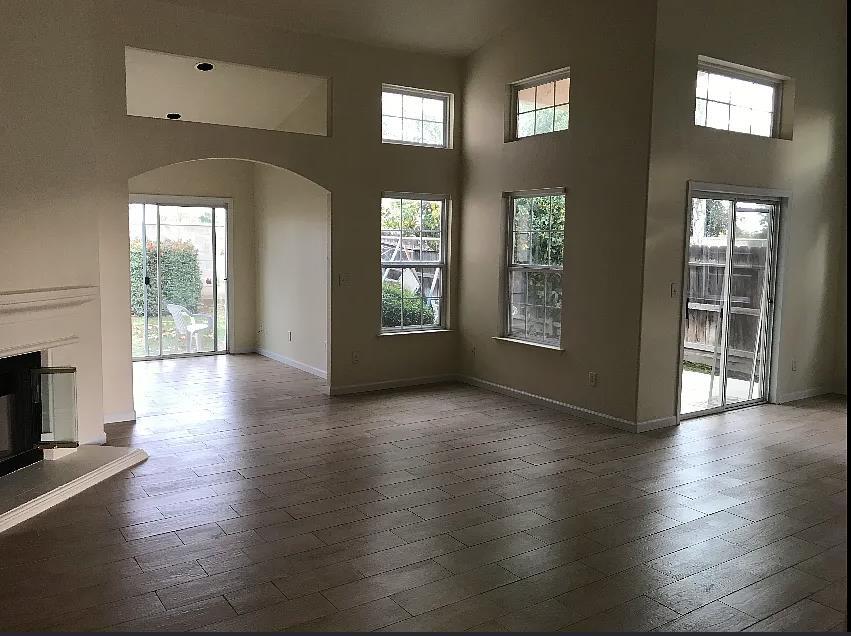 Foto del edificio - 9580 N Ann Ave