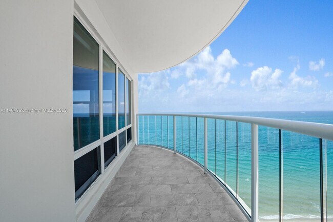 Building Photo - 3410 Galt Ocean Dr