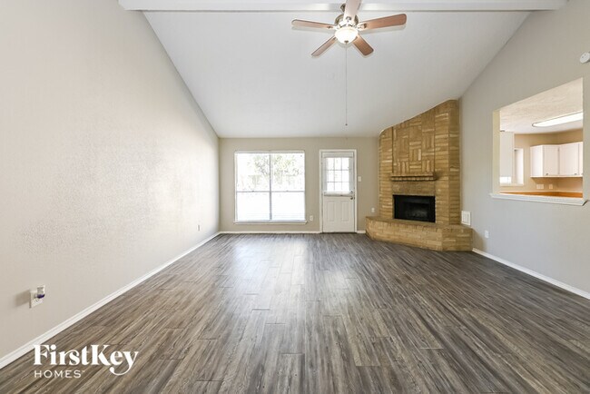 Building Photo - 1209 Canyon Springs Dr