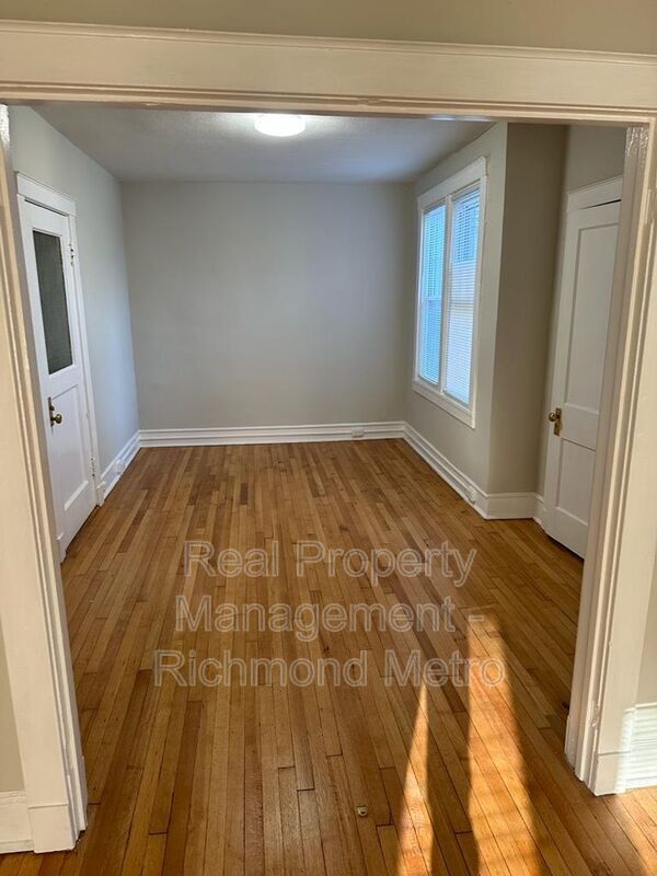 Foto principal - 2400 Barton Ave