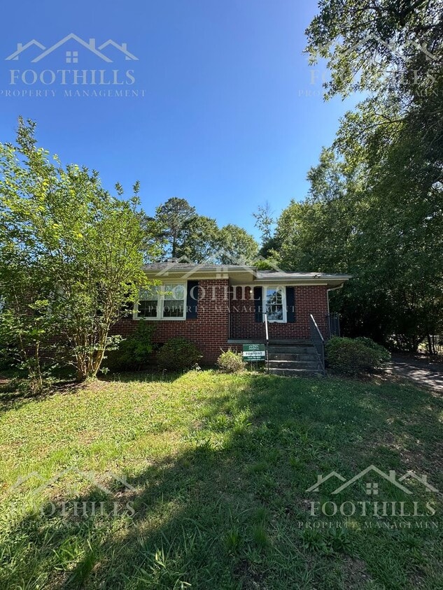 Primary Photo - 2 Bedroom Duplex off Concord Rd