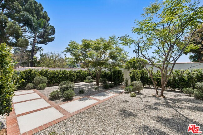 Foto del edificio - 1611 Donaldson St