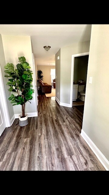 Foto del edificio - 1024 N Sherman Dr