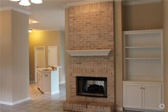 Building Photo - 2318 Sycamore Trail