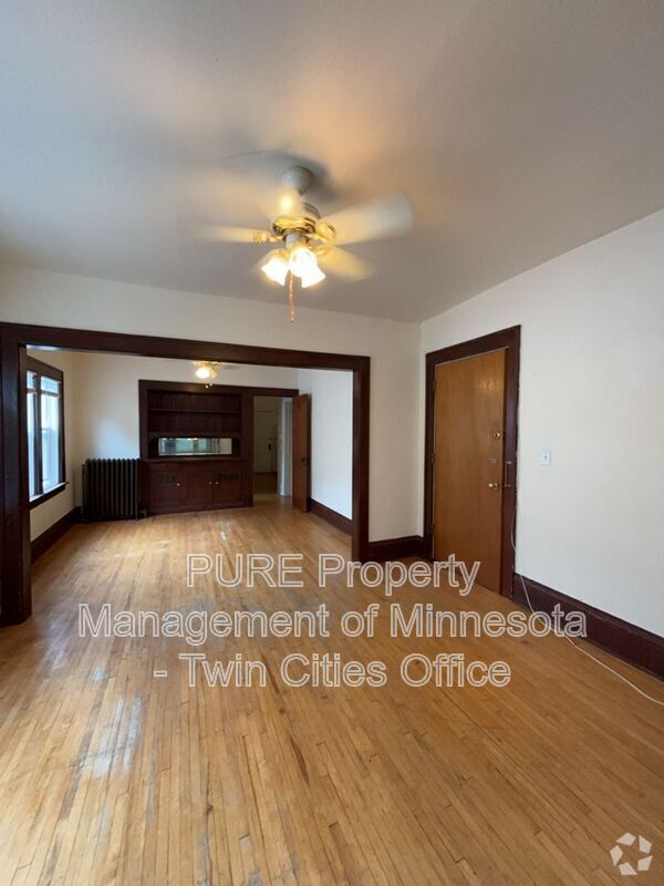 Building Photo - 712 W 32nd St