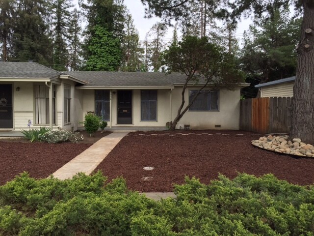 Foto principal - 774 N Daniel Way