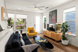 Building Photo - 3109 Aldwyche Dr