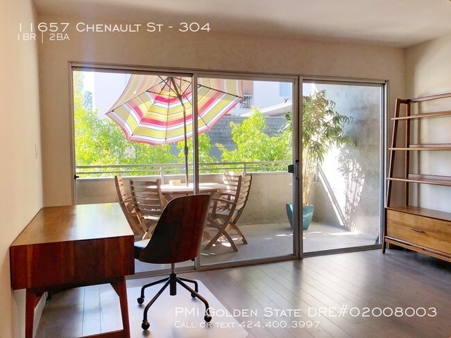 Foto del edificio - 11657 Chenault St