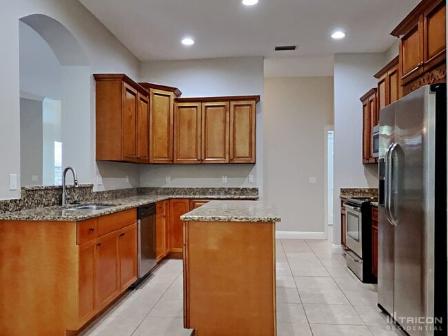 Foto del edificio - 4534 Highland Creek Dr