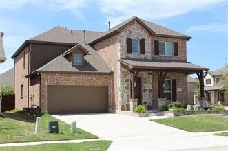 Building Photo - 617 Saragosa Ct