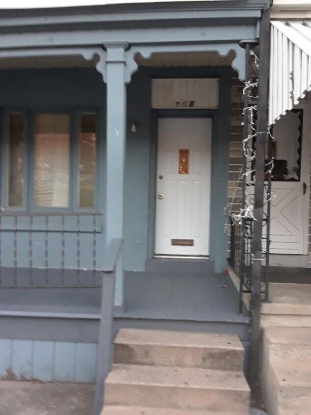 Primary Photo - 4 br, 1 bath House - 708 N 13TH ST